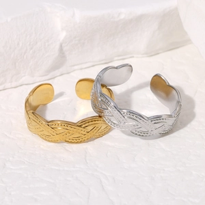 Adjustable woven texture stainless steel open rings in gold and silver finish on stones