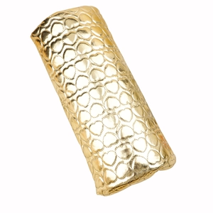 Golden heart embossed PU leather nail arm rest cushion for manicure table comfort