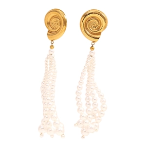 Elegant 18K gold plated conch stud earrings with long pearl tassels for beach style