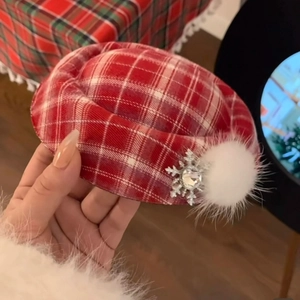 Christmas Mini Hat Hair Clip Red Plaid Fabric With Faux Artificial Pearl Bow And Rhinestone Snowflake Pom Pom Festive For Women