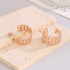 Retro hollow chain design earrings in rose gold plated stainless steel on stone
