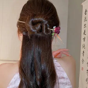 Épingle à cheveux rose rétro dorée avec perle pour coiffures élégantes de style