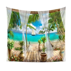 Détail d'une tapisserie de plage tropicale montrant balcon, palmiers et océan bleu