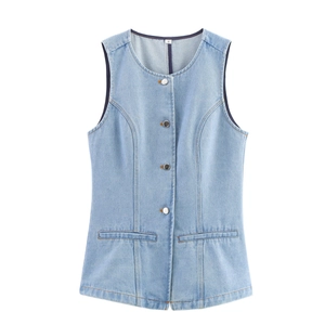 Chaleco vaquero azul claro ajustado para mujer con cuello redondo y botones metálicos