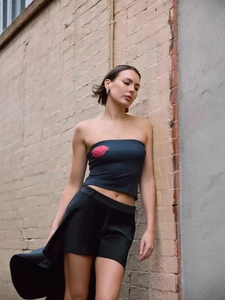 Sexy black tube top with red rose print and irregular skirt set for women in summer