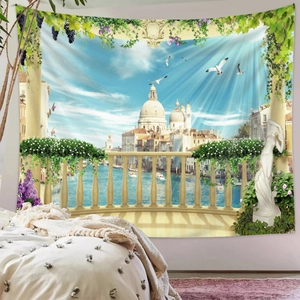 Detail eines Wandteppichs für Schlafzimmer mit Venedig-Kanalblick und Balkondekoration