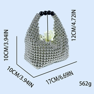 Detailed size chart for silver beaded pillow bag with dimensions 17cm by 12cm and weight 562g