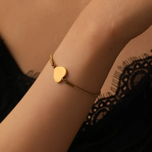 Bracelet Pendentif Coeur Acier Inoxydable Chaîne Serpent Réglable Bijoux De Mode Minimalistes Pour Femmes