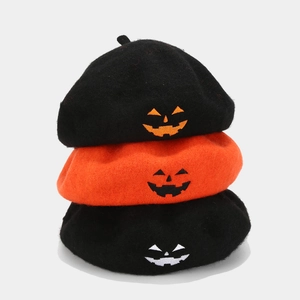 Halloween Pumpkin Face Embroidery Wool Beret Hat For Women Men Streetwear Vintage Autumn Winter Warm Felt Artist Beret Hat Party Costume Accessories