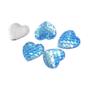 14mm heart-shaped blue mermaid scale resin cabochons with flat silver base for DIY crafts