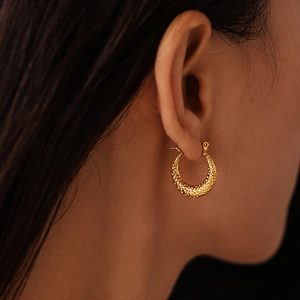 French style gold PVD plated stainless steel C-hoop earrings with textured hammer finish