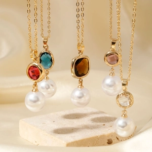Collier Vintage En Acier Inoxydable Avec Pendentif En Pierre Précieuse En Cuivre Et Grosse Künstliche Perle Bijoux Élégants Pour Femmes
