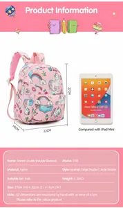 Confronto dimensioni zaino rosa unicorno per bambini con iPad e misure 27x22x14cm
