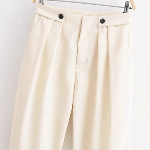 Chic high-waisted beige casual trousers with double-button waist and pleated details