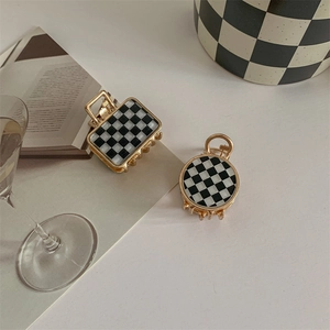 Vintage checkered hair claw set with gold metal frames for stylish ponytails