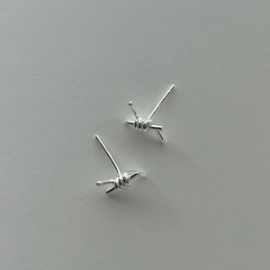 Minimalist S925 sterling silver knot stud earrings in a polished silver finish for women