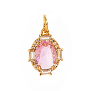 Pendentif en or avec pierre de naissance rose et zircons clairs sur fond blanc