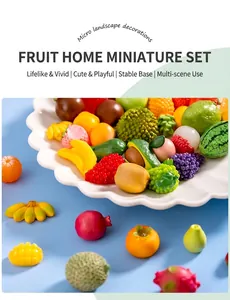 Miniaturas de frutas de resina en primer plano, adorables sandías simuladas para manualidades.
