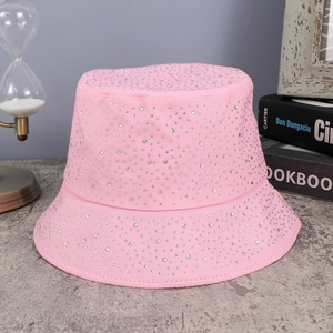 Pink rhinestone bucket hat made of twill cotton featuring shimmering crystal decor