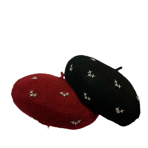 Sparkling lamb wool beret hats with star rhinestones in black and burgundy red