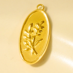 Oval 304 stainless steel gold pendant with vintage floral relief and high gloss finish