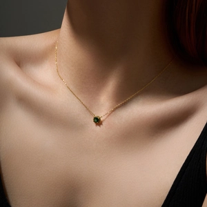 Elegant S925 sterling silver gold necklace featuring a round green zircon stone pendant