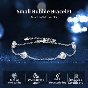 Detail of S925 sterling silver bracelet with D color moissanite and adjustable chain clasp