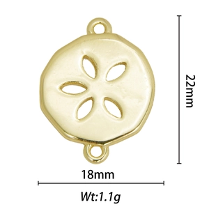 Detail of 18k gold plated flower pendant showing 22mm by 18mm size and 1.1g weight