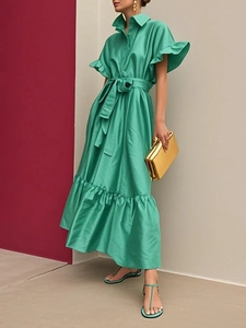 Robe Chemise Longue Élégante En Satin D'acétate Vert Pour Femmes Avec Manches Courtes À Volants Et Ceinture