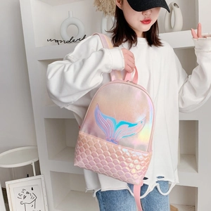 Sac à dos sirène rose holographique avec broderie queue de poisson et motif écailles