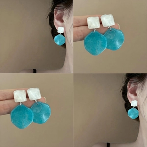 Unregelmäßige Geometrische Harz Hängeohrringe Mit 925 Sterling Silber Ohrstecker Marmor Textur Welle Süßer Schmuck Damen