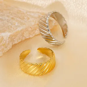 Ribbed Open Ring Stainless Steel 18K Gold Plated Adjustable Croissant Wave Texture For Women