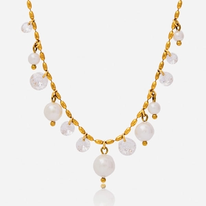 Romantic Artificial Pearl And Rhinestone Pendant Necklace Stainless Steel 18K Gold Plated Elegant Jewelry For Women