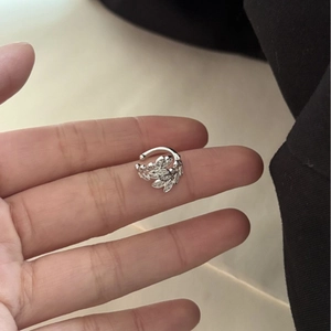 Minimalist wheat leaf ear cuff with sparkling zircon accents in silver finish for women