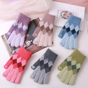 Winter Knitted Gloves Argyle Pattern Touch Screen Warm Soft Thermal Hand Wear For Women Men Classic Fashion Style