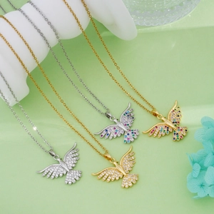 Collier Pendentif Oiseau en Vol en Cuivre pour Femmes Plaqué Or 18K Argent Strass Coloré Ailes de Pigeon Bijoux Cadeau