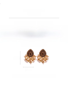 Detailed size and weight specs for vintage rhinestone tassel earrings in gold and black