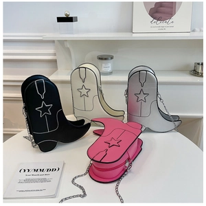 Creative boot-shaped handbags with star stitching and silver metal chain straps