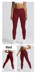 Détail du legging de yoga bordeaux taille haute avec design sans couture sculptant