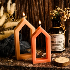 Minimalist house-shaped hollow scented candle set in beige and brick red tones
