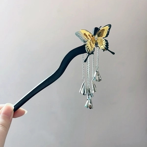 Eleganter Schmetterling Haarstab mit silbernen Quasten und weißem Zirkon im Vintage-Stil