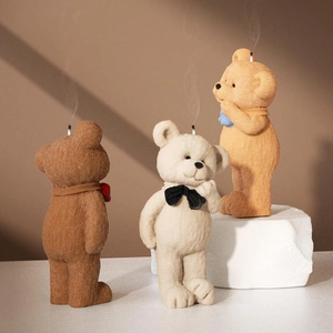 3D Teddybär Duftkerzen mit feiner Felltextur und Schleife für die Innendekoration