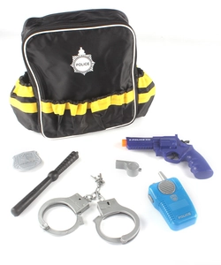 Detailed set of police roleplay gear including toy pistol, handcuffs, and a backpack