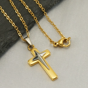 Pendentif croix rétro en titane plaqué or 18 carats avec étoile sur pierre