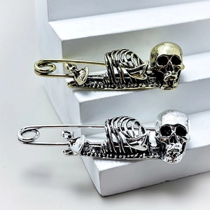 Skeleton Skull Brooch Safety Pin Zinc Alloy Halloween Gothic Punk Style Retro Vintage Clothing Accessories For Unisex