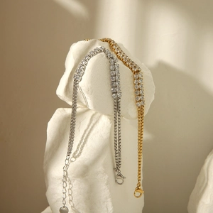 Double-layered 18K gold plated stainless steel bracelet with square zircon and box chain