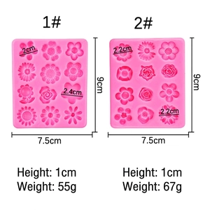 Silicone flower molds for fondant and chocolate, featuring 12-hole rose and daisy shapes