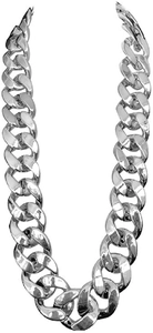 Detail van dikke zilveren Cubaanse schakelketting met hoogglans metallic afwerking