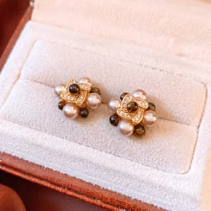 18k gold plated pearl flower stud earrings with champagne beads in a luxury jewelry box