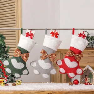 Chaussettes De Noël Tricotées Peluche Forme Patte De Chien Décoration Sapin Sac Cadeau Nœud Festif